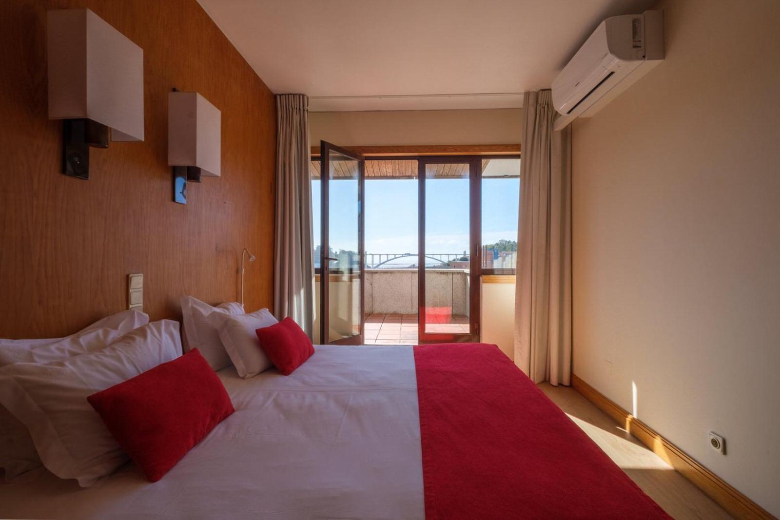 Vilar Oporto Hotel Esterno foto